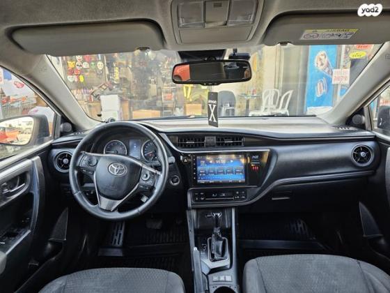 טויוטה קורולה Sun אוט' 1.6 (132 כ"ס) בנזין 2018 למכירה בחיפה