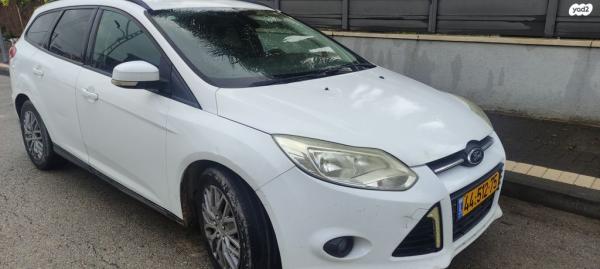 פורד פוקוס Trend סטיישן אוט' 1.6 (125 כ''ס) בנזין 2012 למכירה בטבריה