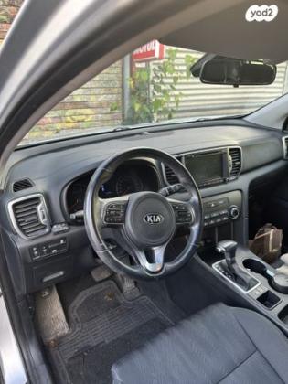 קיה ספורטז' Urban אוט' 2.0 (155 כ"ס) בנזין 2016 למכירה בתל מונד