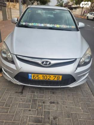 יונדאי i30 Inspire אוט' 1.6 (126 כ''ס) בנזין 2011 למכירה בביתר עילית