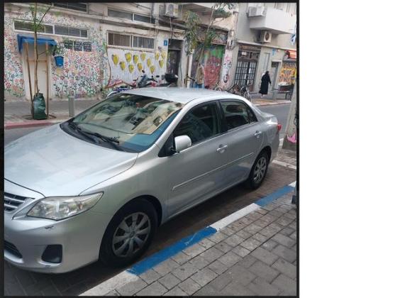 טויוטה קורולה GLI אוט' 1.6 (124 כ''ס) בנזין 2011 למכירה בפתח תקווה