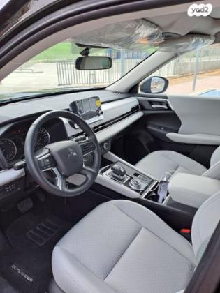 מיצובישי אאוטלנדר Instyle אוט' 7 מק' 2.5 (181 כ"ס) בנזין 2022 למכירה באשדוד