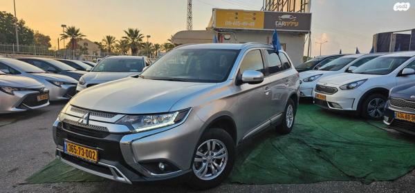 מיצובישי אאוטלנדר Intense אוט' 7 מק' 2.0 (150 כ"ס) בנזין 2021 למכירה במודיעין מכבים רעות