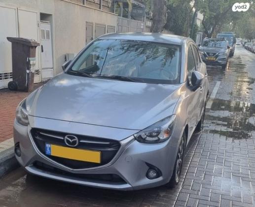 מאזדה H Pure White אוט' 1.5 (112 כ"ס) בנזין 2016 למכירה ברמת השרון