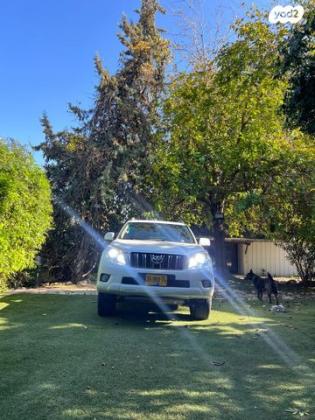 טויוטה לנד קרוזר קצר 4X4 Select 60th אוט' דיזל 3.0 (190 כ''ס) דיזל 2011 למכירה בבית זית