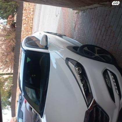 יונדאי טוסון Supreme אוט' בנזין 2.0 (155 כ''ס) בנזין 2016 למכירה בקדר