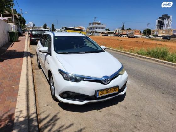 טויוטה אוריס הייבריד TS סטיישן הייבריד אוט' 1.8 (99 כ"ס) בנזין 2016 למכירה בנתניה
