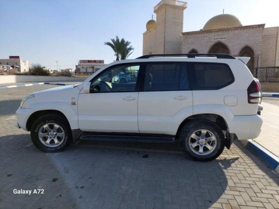 טויוטה לנד קרוזר ארוך 4X4 Luxury אוט' דיזל 8 מק' 3.0 (166 כ''ס) דיזל 2006 למכירה בשגב שלום