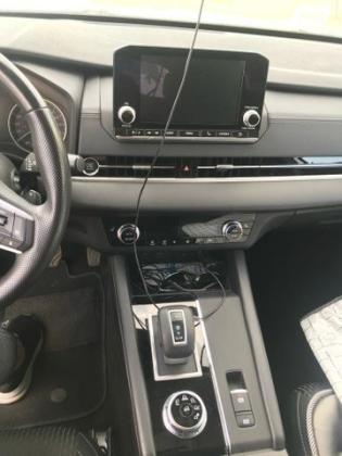 מיצובישי אאוטלנדר Instyle אוט' 7 מק' 2.5 (181 כ"ס) בנזין 2021 למכירה באשקלון