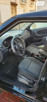 סקודה פאביה Ambiente ידני 1.4 (86 כ''ס) בנזין 2012 למכירה בקרית אתא