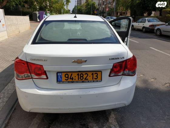 שברולט קרוז LS סדאן אוט' 1.6 (124 כ"ס) בנזין 2013 למכירה בחולון