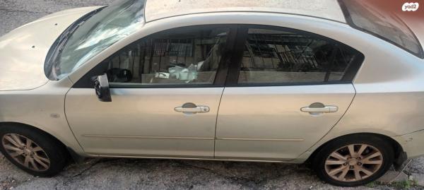 מאזדה i Comfort סדאן אוט' 1.6 (105 כ''ס) [2004-2009] בנזין 2008 למכירה בירושלים