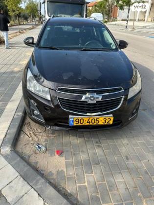 שברולט קרוז LT Turbo סטיישן אוט' 1.4 (140 כ''ס) בנזין 2015 למכירה בכפר סבא