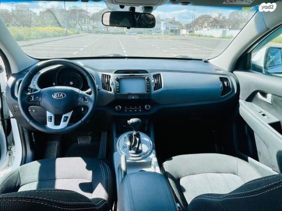 קיה ספורטז' Urban אוט' 1.6 (133 כ"ס) בנזין 2015 למכירה בראשון לציון