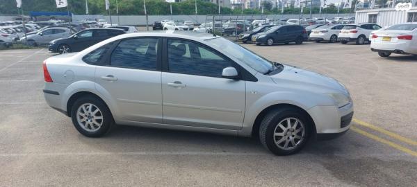 פורד פוקוס Trend סדאן אוט' 1.6 (100 כ''ס) בנזין 2008 למכירה ברמת גן