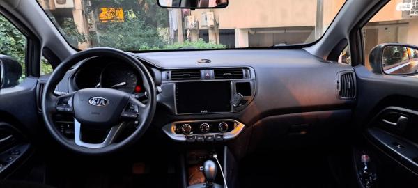 קיה ריו LX סדאן אוט' 1.4 (109 כ''ס) בנזין 2015 למכירה בבני ברק