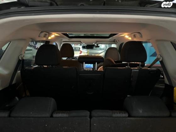 ניסאן אקס טרייל Black Design אוט' 7 מק' 1.3 (156 כ''ס) בנזין 2022 למכירה בחריש