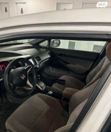 הונדה סיוויק סדאן החדשה Comfort אוט' 1.8 (140 כ''ס) בנזין 2010 למכירה בחדרה