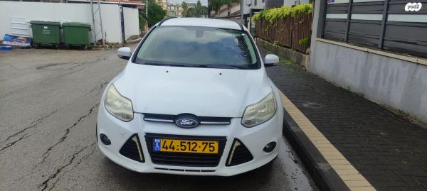 פורד פוקוס Trend סטיישן אוט' 1.6 (125 כ''ס) בנזין 2012 למכירה בטבריה