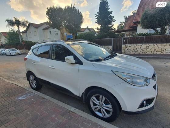 יונדאי iX35 Supreme אוט' 2.0 (163 כ''ס) בנזין 2013 למכירה בנורדיה