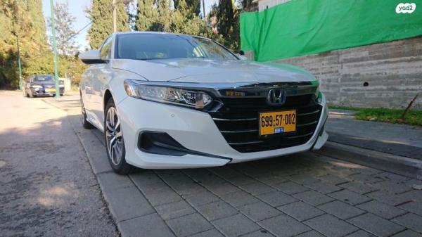 הונדה אקורד LX הייבריד אוט' 2.0 (212 כ''ס) בנזין 2021 למכירה בנס ציונה