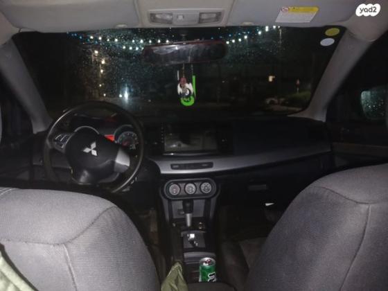 מיצובישי לנסר הדור החדש Invite אוט' 1.5 (109 כ''ס) בנזין 2011 למכירה בעפולה