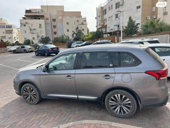 מיצובישי אאוטלנדר Instyle אוט' 7 מק' 2.0 (150 כ"ס) בנזין 2019 למכירה באילת