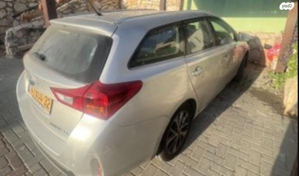 טויוטה אוריס הייבריד TS סטיישן הייבריד אוט' 1.8 (99 כ"ס) בנזין 2015 למכירה בירושלים