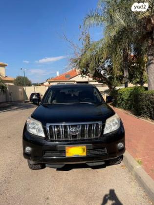 טויוטה לנד קרוזר קצר 4X4 Select אוט' דיזל 3.0 (173 כ''ס) דיזל 2010 למכירה בסביון