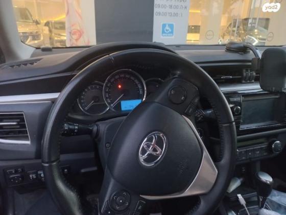 טויוטה קורולה GLI-FL אוט' 1.6 (132 כ''ס) [2013-2016] בנזין 2015 למכירה באבני חפץ