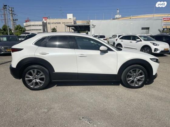מאזדה CX-30 Comfort אוט' 2.0 (165 כ''ס) בנזין 2021 למכירה ב
