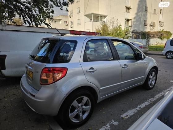 סוזוקי SX4 GLX-HB הצ'בק אוט' 1.6 (119 כ''ס) בנזין 2010 למכירה בקרית גת