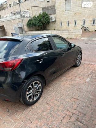 מאזדה H Pure White אוט' 1.5 (112 כ"ס) בנזין 2018 למכירה בירושלים