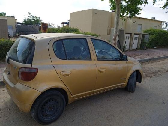 טויוטה יאריס Sol אוט' 1.3 (87 כ''ס) בנזין 2000 למכירה בירושלים