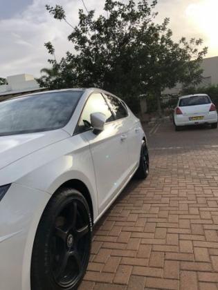 סיאט לאון Style FL אוט' 5 דל' 1.0 (115 כ"ס) בנזין 2018 למכירה בבן עמי