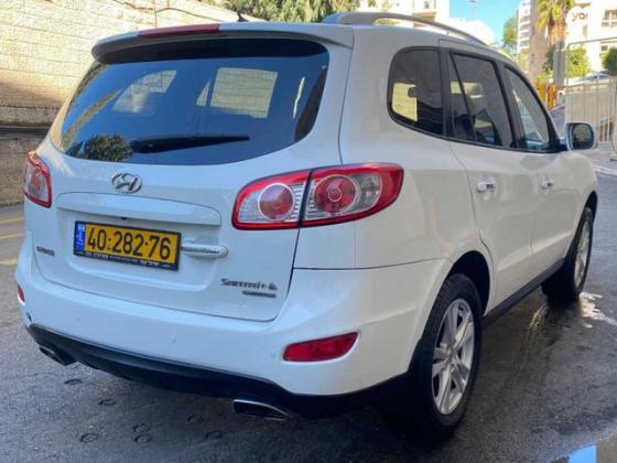 יונדאי סנטה פה 4X4 Executive אוט' בנזין 7 מק' 2.3 (174 כ''ס) בנזין 2011 למכירה בירושלים