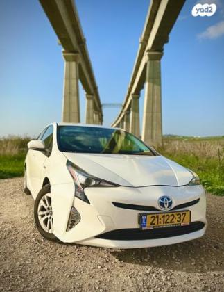 טויוטה פריוס הייבריד אוט' 1.8 (98 כ''ס) בנזין 2016 למכירה במודיעין עילית