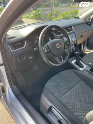 סקודה אוקטביה Ambition אוט' 1.2 (110 כ"ס) בנזין 2016 למכירה בנס ציונה