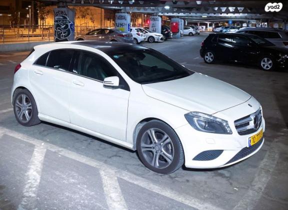מרצדס A-Class A180 Urban סדאן אוט' 1.6 (122 כ''ס) בנזין 2014 למכירה בראש העין
