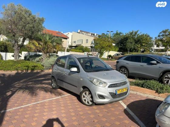 יונדאי i10 Inspire ידני 1.1 (69 כ''ס) בנזין 2012 למכירה בפתח תקווה
