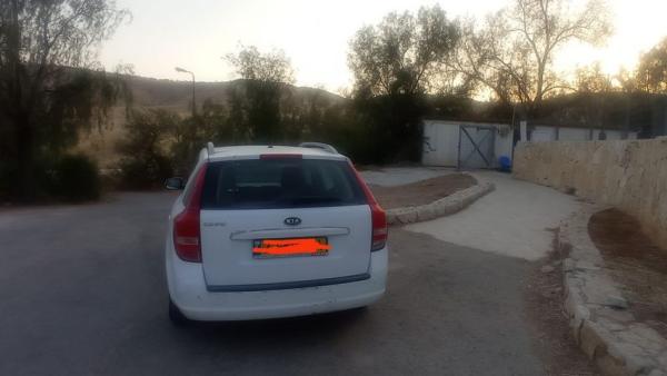 קיה סיד / CEED LX סטיישן אוט' 1.6 (125 כ''ס) בנזין 2011 למכירה בבית מאיר