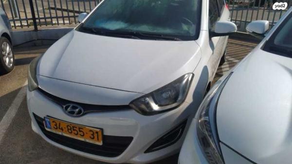 יונדאי i20 Insight אוט' 1.4 (100 כ"ס) בנזין 2014 למכירה בבאר שבע