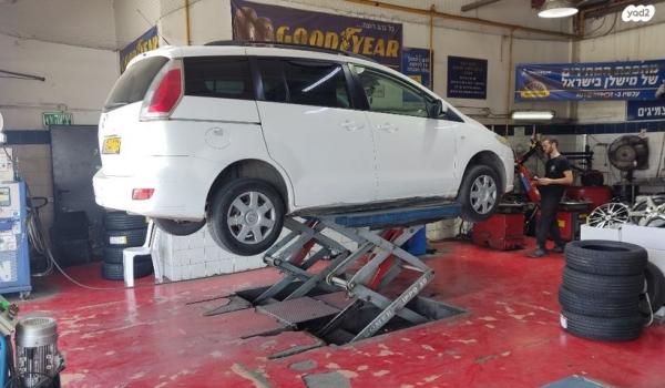 מאזדה G Executive אוט' 2.0 (145 כ"ס) בנזין 2010 למכירה ברחובות