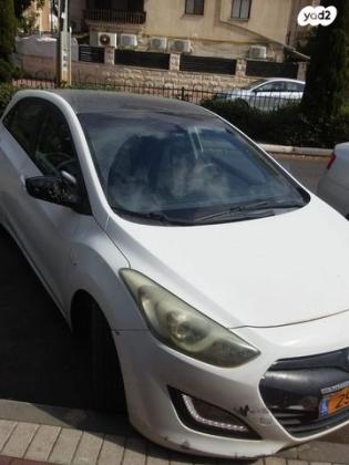יונדאי i30 Inspire אוט' 1.6 (135 כ"ס) בנזין 2013 למכירה ביבנה