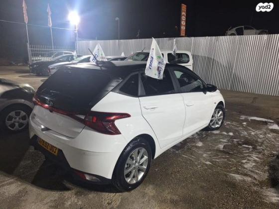 יונדאי i20 Prime אוט' 1.0 (100 כ''ס) בנזין 2023 למכירה בנתניה