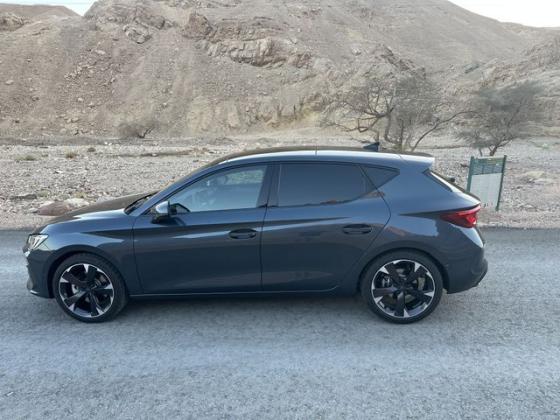 קופרה לאון Leon אוט' 2.0 (190 כ''ס) בנזין 2023 למכירה באילת