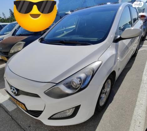 יונדאי i30 Premium אוט' 1.6 (135 כ''ס) בנזין 2013 למכירה בקרית גת