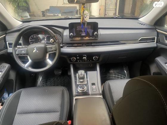מיצובישי אאוטלנדר Instyle אוט' 7 מק' 2.5 (181 כ"ס) בנזין 2021 למכירה בירכא