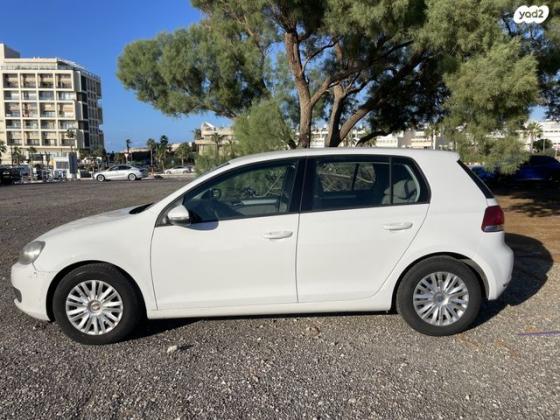 פולקסווגן גולף Trendline אוט' 5 דל' 1.2 (105 כ''ס) [2011-2013] בנזין 2012 למכירה בהרצליה