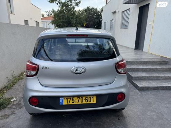 יונדאי i10 Insight ידני 1.0 (66 כ"ס) בנזין 2018 למכירה בכפר יונה